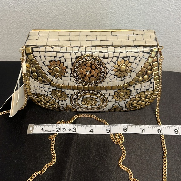 Antik Kraft | Metal Mosaic Purse w/ Crossbody Strap - Picture 13 of 15